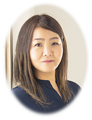 オーナーネイリストの顔写真